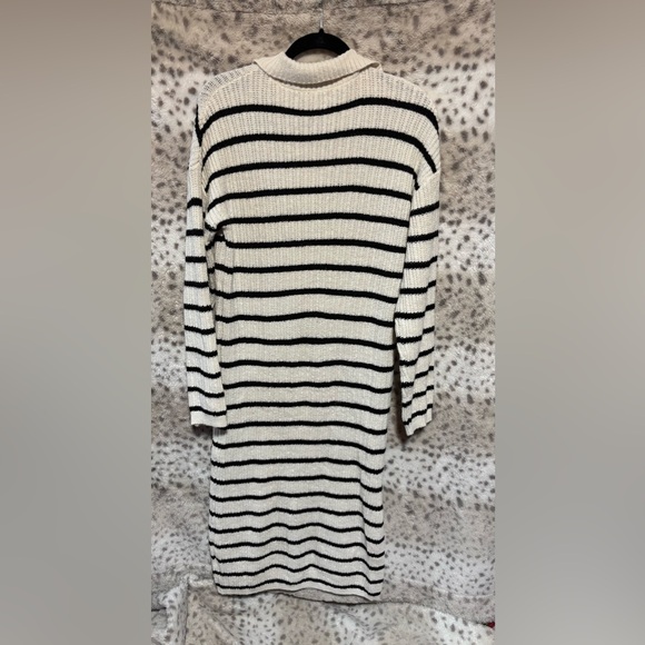 WOMENS SHEIN SWEATER DRESS - Picture 2 of 4
